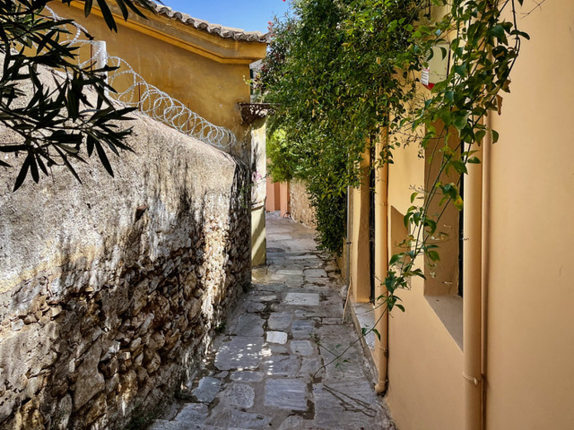 The charming alleyways of Anafiotika